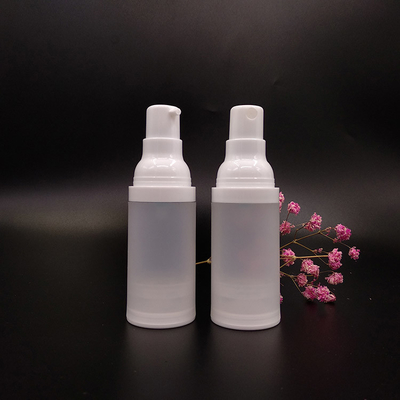 กระป๋องน้ํายาพลาสติก Flip Top Closure ในปริมาณ 30 ml-60 ml