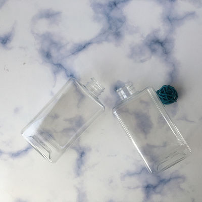 ขวดสเปรย์ฉีดน้ำยาทำความสะอาดบ้าน สีขาวใส หรือสีตามสั่ง จำนวนขั้นต่ำ 10,000 ชิ้น เหมาะสำหรับของเหลวหลากหลายชนิด