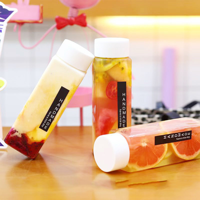เงาะหุ้ม Bubble Tea Jugs Screw On Lid สําหรับการทําความสะอาดที่ไม่ยุ่งยากและการเก็บรักษาที่ปลอดภัย