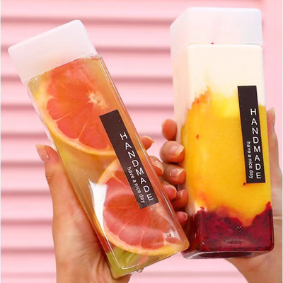 เงาะหุ้ม Bubble Tea Jugs Screw On Lid สําหรับการทําความสะอาดที่ไม่ยุ่งยากและการเก็บรักษาที่ปลอดภัย
