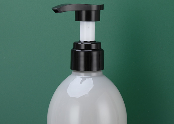ขวดปั๊ม PET พลาสติกฟอกด้วยตนเอง SGS 700ml ขวดจ่าย