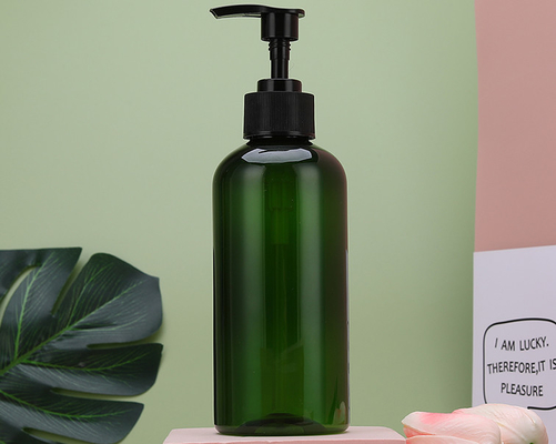 ขายร้อน Clear Empty PET 500ml เจลอาบน้ํา กระป๋องพลาสติก การดูแลผม ขาว Flat Square Shampoo โลชั่น ปั๊ม กระป๋องพลาสติก