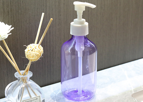 ขวดปั๊ม PET สีม่วงไหล่เฉียง Leakproof
