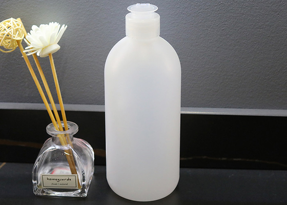 BPA Latex ฟรีขวดพลาสติก PE แบบเกลียวพร้อมฝาพลิก 70*167mm