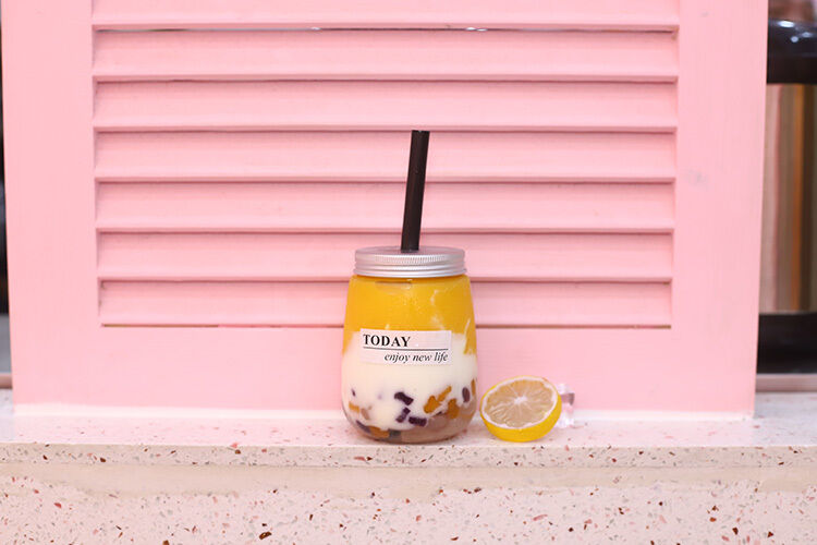 กระป๋องชานมที่ทันสมัย กระป๋องพลาสติกที่ใช้ได้หลายครั้งที่ทนทาน