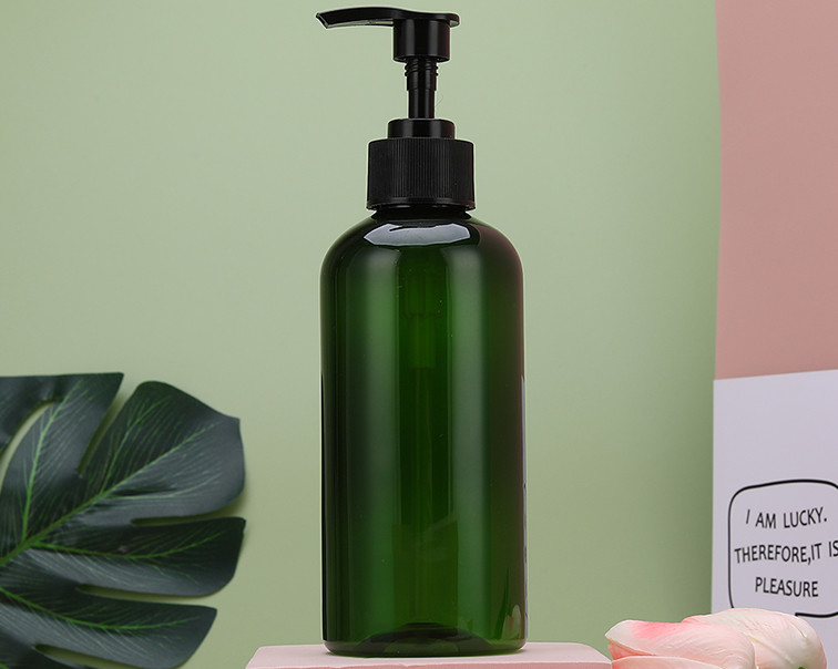 ขายร้อน Clear Empty PET 500ml เจลอาบน้ํา กระป๋องพลาสติก การดูแลผม ขาว Flat Square Shampoo โลชั่น ปั๊ม กระป๋องพลาสติก