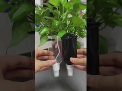 กระป๋องยาล้างมือแบบพกพา พลาสติกเปล่า Petg Carabiner Hook